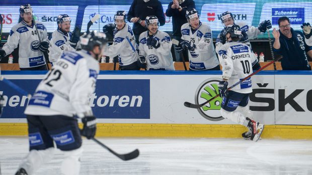 Hokejisté Ambri-Piotty ovládli Spenglerův pohár