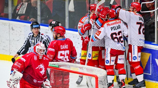 Hokejisté Hradce Králové porazili v pátém zápase finále play-off extraligy Třinec 3:0