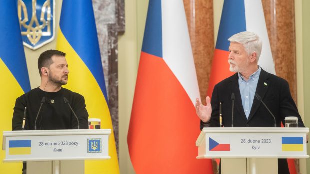 Petr Pavel navštívil ukrajinského prezidenta Volodymyra Zelenského na konci dubna v Kyjevě. Ten teď na oplátku dorazil do Prahy
