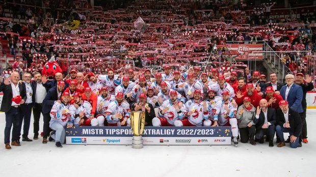 Hokejisté Třince jsou šampiony extraligové sezony 2022/2023. Mistrovský titul získali počtvrté v řadě