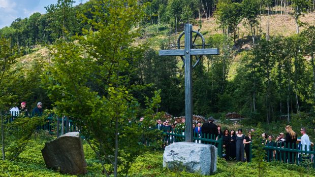 Památník holokaustu Romů a Sintů na Moravě