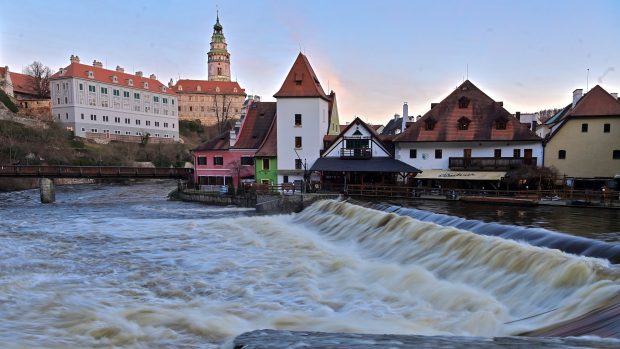 V Českém Krumlově platí nejvyšší povodňová výstraha