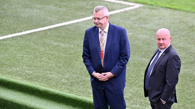 Jaroslav Tvrdík ze Slavie a Adolf Šádek z Plzně