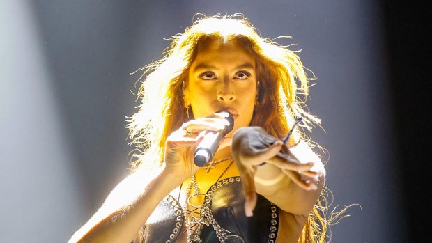 Íránsko-nizozemská zpěvačka Sevdaliza, koncert v Barceloně 2024