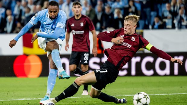 Filip Panák v prvním zápase proti Malmö