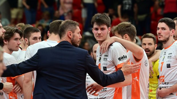 Volejbalisté Karlovarska po prohře čtvrtém zápas finále volejbalové extraligy