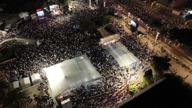 Izraelci protestovali například v Tel Avivu