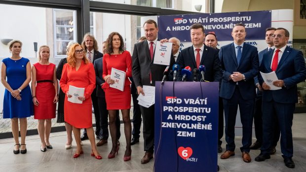 Hnutí SPD představilo svůj volební program pro říjnové sněmovní volby
