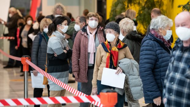 Očkovací centrum na Černém Mostě je 15. místem v Praze, kam lidé mohou přijít bez registrace.