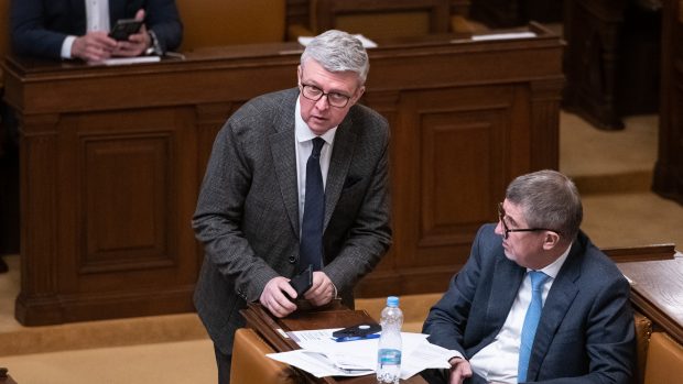 Karel Havlíček a Andrej Babiš v Poslanecké sněmovně