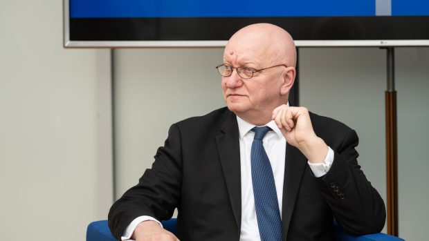 Rektor Vojtěch Petráček na konferenci pořádané ČVUT