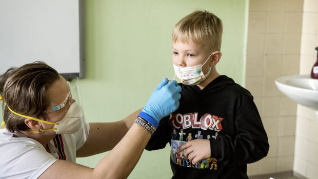 Testování žáků na covid-19, testy Lepu Medical