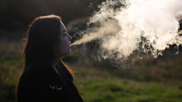 Kouření, vapování (ilustrační foto)