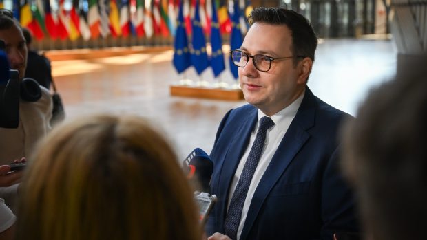 Jan Lipavský (Piráti) na neformálním jednání ministrů zahraničních věcí v Bruselu