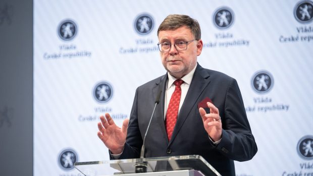 Ministr financí Zbyněk Stanjura po jednání vlády k výstavbě nových jaderných bloků v Dukovanech