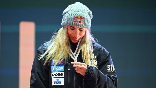Ester Ledecká s bronzovou medailí