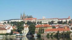 Vltava a Pražský hrad