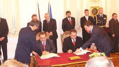 Kwašniewski na náštěvě v Praze