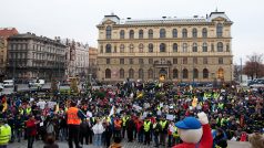 Demonstrace na náměstí Jana Palacha v Praze.