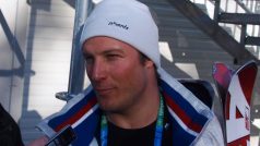 Aksel Lund Svindal v zajetí norských novinářů