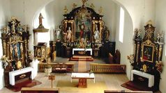interiér kostela Sv.Václava v Pasekách nad Jizerou