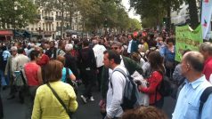 Pařížská demonstrace proti důchodové reformě