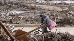Japonsko po zemětřesení a vlnách tsunami