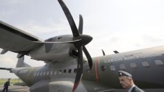 Letoun CASA C-295M na letišti v pražských Kbelích