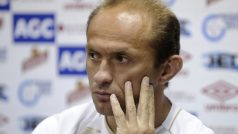 Teplický fotbalista Pavel Verbíř oznámil 25. května na tiskové konferenci, že v sobotu proti Slovácku odehraje svůj poslední ligový zápas. V osmatřiceti letech se hráč, který své působení v nejvyšší soutěži spojil se severočeským klubem, rozhodl ukončit k
