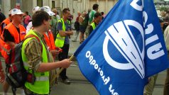 Odboráři před sídlem ministerstva zdravotnictví