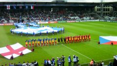 Výběr hráčů z Premier League za desítky milionů liber proti výběru ČR
