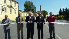 Slavnostní otevření nově opravené Zámecké ulice ve Spáleném Poříčí