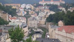 Karlovy Vary - pohled od hotelu Thermal