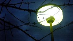 Některé části Žďáru nad Sázavou osvětlují lampy staré přes 40 let