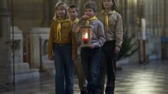 Do katedrály sv. Víta dorazilo betlémské světlo pocházející z Jeskyně Narození Páně v Betlémě