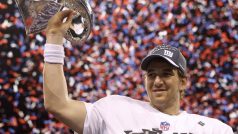 Nejužitečnější hráč finále - rozehrávač New Yorku Eli Manning