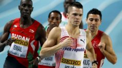 Jakub Holuša (v popředí) vybojoval na HMS v Istanbulu stříbrnou medaili na osmistovce