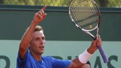 A mám vyděláno, může se radovat Nicolas Devilder po vítězství v prvním kole Roland Garros