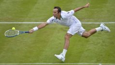 Tenista Radek Štěpánek na dvorcích v londýnském All England Clubu