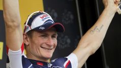 Němec André Greipel se raduje ze třetího etapového triumfu na letošní Tour de France