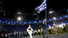 Na stadion jako první vstoupili sportovci z Řecka
