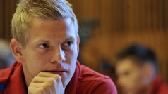 Fotbalista Matěj Vydra si v hotelu Praha odbývá první reprezentační sraz