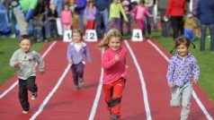 Na kladenském stadionu Sletiště se konala akce Atletika pro děti