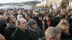 Francouzský kardináll Philippe Barbarin na demonstraci proti svazku homosexuálů