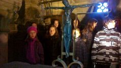Třebíčský sbor Slunko vyzkouší akustiku krypty pod bazilikou sv. Prokopa