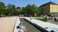 Centrální park v Zahradním Městě se proměnil v dětský ráj