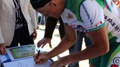 Peloton Na kole dětem projel celé jižní Čechy a míří na Moravu