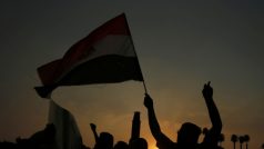 Muslimské bratrstvo vyzývá k dalším velkým protestům. Reaguje tak na včerejší krveprolití, při kterém přišlo o život 51 demonstrantů