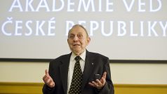 Předání Ceny předsedy Akademie věd ČR za propagaci a popularizaci výzkumu 2013, Erazim Kohák