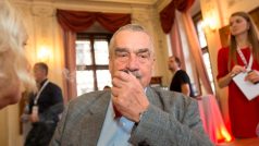 Volby 2013. Volební štáb TOP 09. Na snímku předseda strany Karel Schwarzenberg